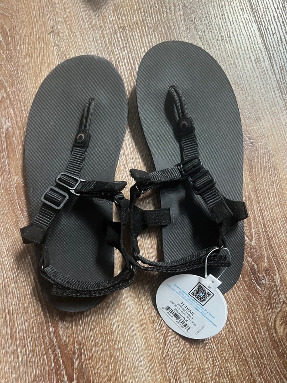 NWT Xero H-Trail Sandals